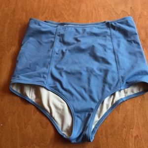 Small High waisted swim bottoms